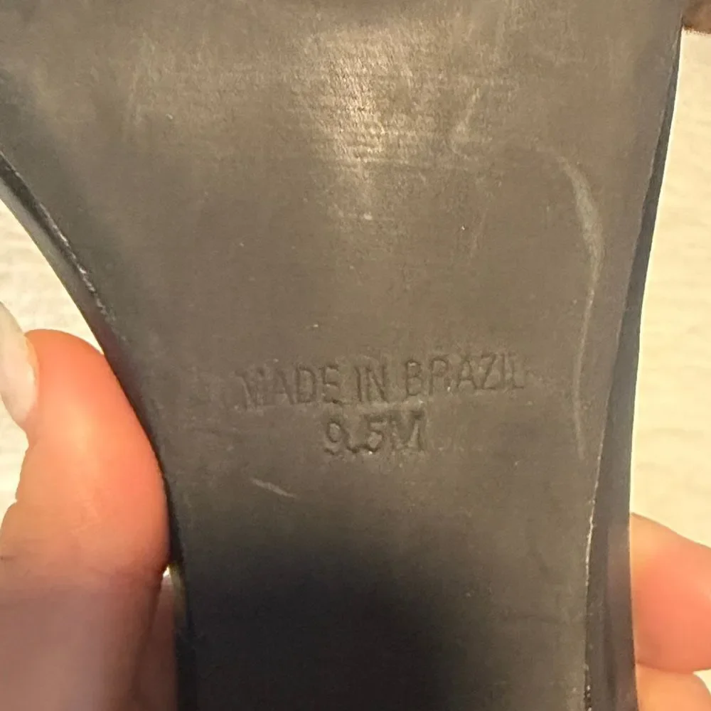 Steve Madden Black Heeled Sandals with Silver Accents leather